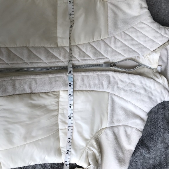 Thick lululemmon winter jacket - Picture 7 of 12
